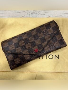 Louis Vuitton Damier Josephine Wallet